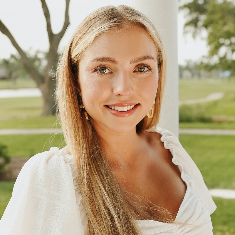 Headshot of Madison Pauls<br />
Mentorship Co-Chair
