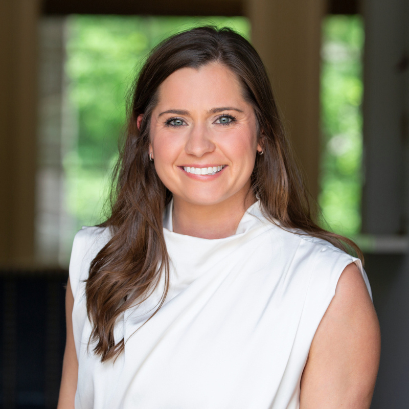 Headshot of Shelby Scharnberg 